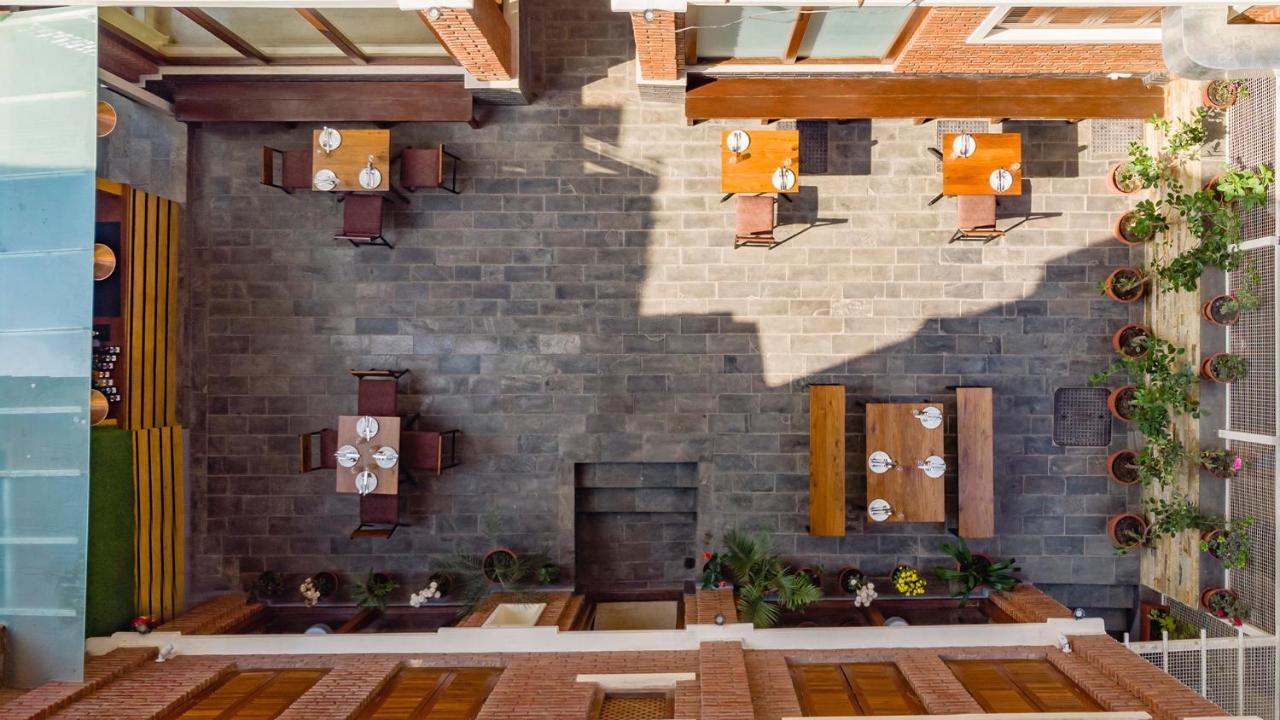 Traditional Stay - A Boutique Hotel Lalitpur Exterior photo